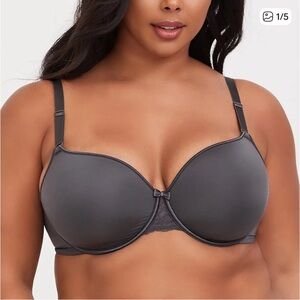 TORRID 360° Back Smoothing Sexy Full Coverage Bra Size 46D NWT